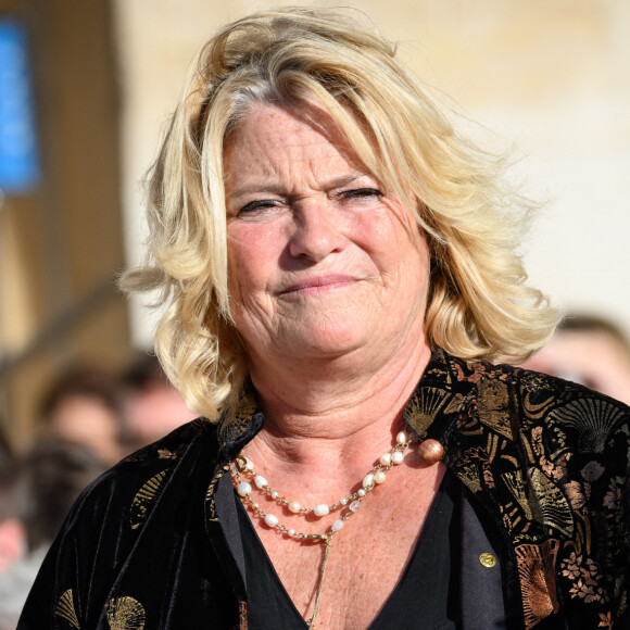 Le "Magazine de la santé" fait sa rentrée sur France 5. 
Marina Carrère d'Encausse - Hommage national à Hélène Carrère d'Encausse aux Invalides à Paris. © Eric Tschaen / Pool / Bestimage