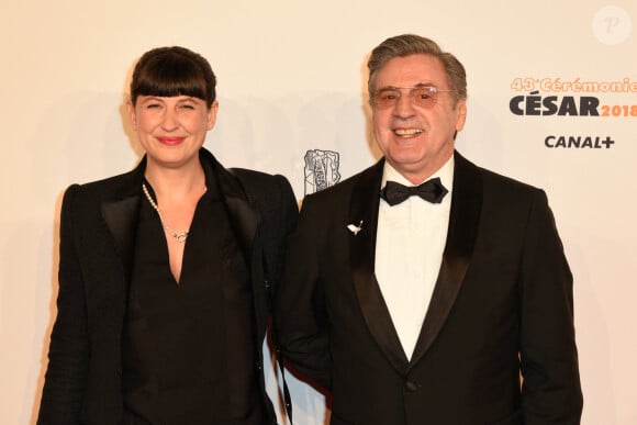 Daniel Auteuil et son épouse Aude Ambroggi arrivant à la 43e cérémonie annuelle des César du cinéma qui s'est tenue à la salle Pleyel, à Paris, en France. Photo par Mireille Ampilhac/ABACAPRESS.COM