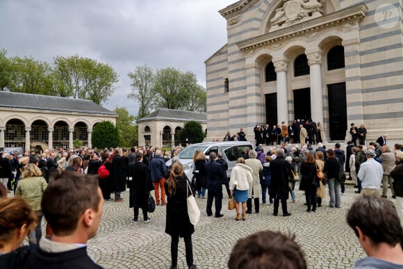 Le cercueil du défunt - Obsèques de Henri Leclerc en la salle de la Coupole du crématorium du Père-Lachaise à Paris, France, le 9 septembre 2024. © Dominique Jacovides/Bestimage