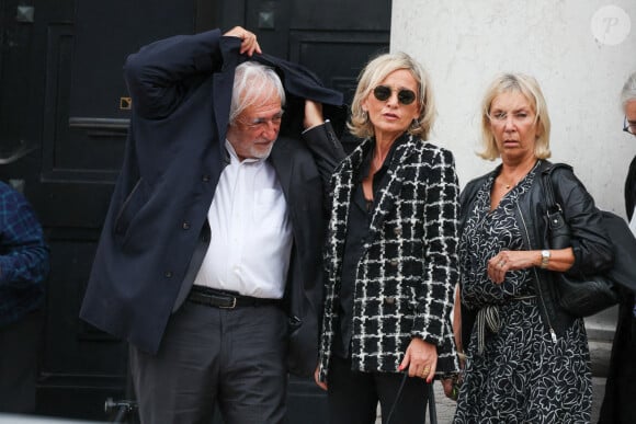 Dominique Strauss-Kahn (DSK) et sa compagne Myriam L'Aouffir - Sorties des obsèques de Henri Leclerc en la salle de la Coupole du crématorium du Père-Lachaise à Paris, France, le 9 septembre 2024. © Dominique Jacovides/Bestimage