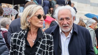 Dominique Strauss-Kahn et sa compagne Myriam présents pour un ultime hommage à un célèbre avocat