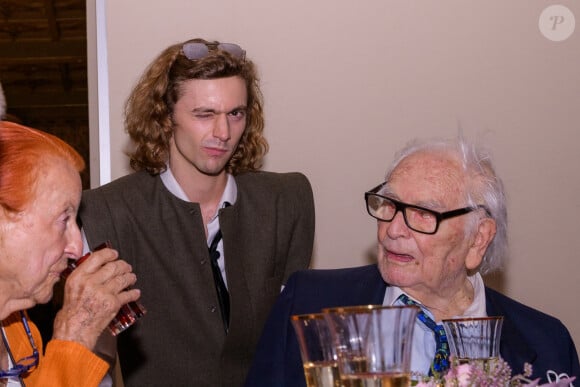 Pierre Cardin avec Pierre Courtial et Claude Brouet lors du cocktail organisé à l'occasion du 70ème anniversaire de la Maison Pierre Cardin, dans le cadre de l'événement "House of Cardin", le 21 septembre 2020, au Théâtre de Chatelet, à Paris, France. Photo par Jana Call me J/ABACAPRESS.COM