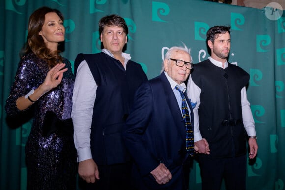 Photocall avec Pierre Cardin, Rodrigo Basilicati Cardin et Eva Crosetta lors du 70ème anniversaire de la Maison Pierre Cardin, dans le cadre de l'événement "House of Cardin" qui se tiendra le 21 septembre 2020, au Théâtre de Chatelet, à Paris, France. Photo par Jana Call me J/ABACAPRESS.COM