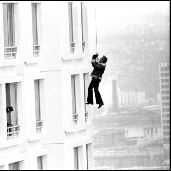 Archives - Jean-Paul Belmondo, sur le tournage de "Peur sur la ville".