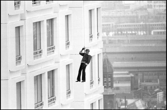 Sur lequel il a pris de sacrés risques
Archives - Jean-Paul Belmondo, sur le tournage de "Peur sur la ville".