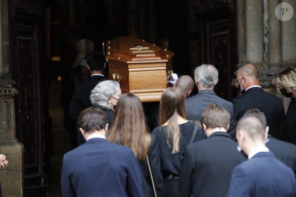 Obsèques de Jean-Paul Belmondo en l'église Saint-Germain-des-Prés, à Paris le 10 septembre 2021. © Cyril Moreau / Bestimage