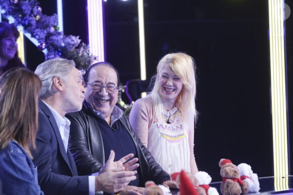 Exclusif - Jean-Luc Azoulay, Mallaury Nataf - Enregistrement de l'émission "TPMP (Touche Pas à Mon Poste)", présentée par Cyril Hanouna et diffusée sur C8. Le 20 décembre 2023 © Jack Tribeca / Bestimage 