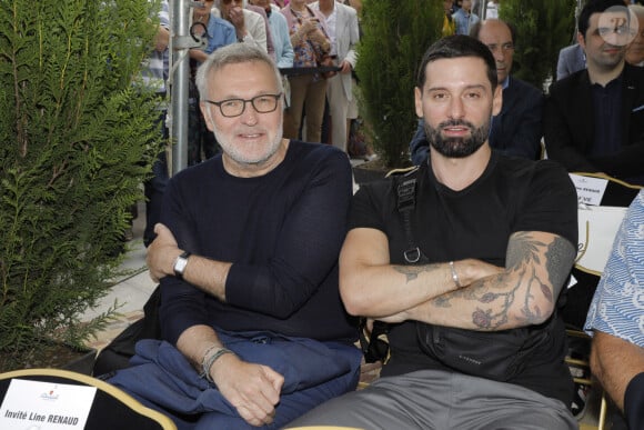 Exclusif - Laurent Ruquier et son compagnon Hugo Manos I - Inauguration de la place Line Renaud a Rueil-Malmaison le 22 Juin 2024. © Jlppa / Bestimage