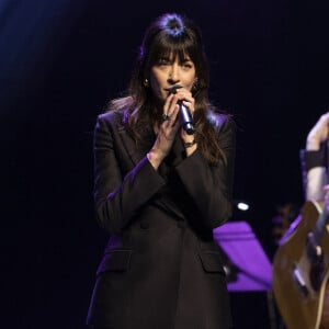 Nolwenn Leroy au concert du gala des 20 ans de la fondation Recherche Alzheimer "2 générations chantent pour la 3ème" à l'Olympia à Paris le 18 mars 2024. © Cyril Moreau / Bestimage 