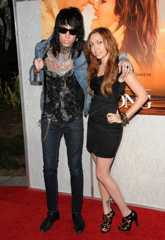 Trace et Brandi Cyrus lors de l'avant-première à Hollywood de The Last Song le 25 mars 2010