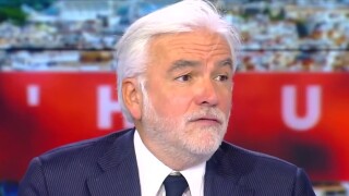 Un chroniqueur de Pascal Praud se révolte sur CNews : "Ne me prenez pas pour un simplet !" (VIDEO)