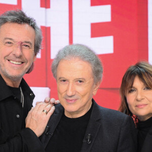 Exclusif - Michel Drucker Jean-Luc Reichmann et sa femme Nathalie Lecoultre - Enregistrement de l'émission Vivement Dimanche présentée par M.Drucker au Pavillon Gabriel à Paris le 9 janvier 2024. Diffusion sur France 3 le 14/01/2024. 