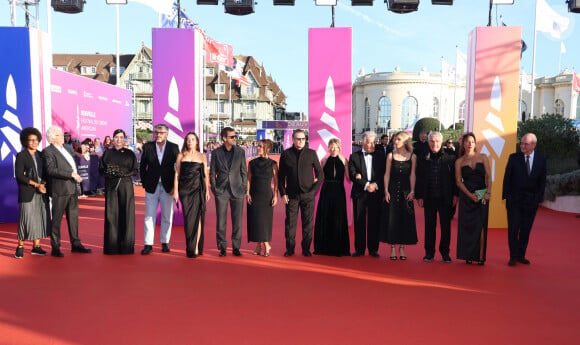 Audrey Pulvar, Jean-Jacques Annaud, Rebecca Zlotowski, Christophe Honore, Elodie Bouchez, Guillaume Canet, Alice Belaidi, Benoit Magimel, Mélanie Thierry, Constantin Costa Gavras, Clemence Poesy, Claude Lelouch, Audrey Dana, Pierre Lescure - Arrivées à la projection du film "Megalopolis" lors de la 50ème édition du Festival du Cinéma américain à Deauville. © Denis Guignebourg / Bestimage