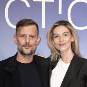 Nicolas Duvauchelle et Chloé Roy assistent au photocall de la cérémonie de clôture du 26e Festival de la fiction de La Rochelle, le 15 septembre 2024 à La Rochelle, France. Photo par David NIVIERE/ABACAPRESS.COM