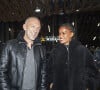 C'est officiel, la compagne de Vincent Cassel, Narah Baptista, attend un bébé !
Vincent Cassel et sa compagne Narah Baptista - Célébrités assistent aux combats de MMA, Professional Fighters League Europe (PFL) à l'accord Arena de Bercy à Paris © Pierre Perusseau/Bestimage