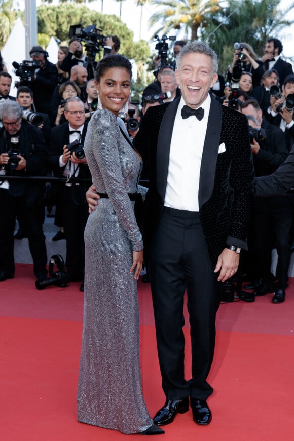 Vincent Cassel est déjà père d'Amazonie, née de son couple passée avec Tina Kunakey
Vincent Cassel et Tina Kunakey - Montée des marches du film « Les Filles du Soleil » lors du 71ème Festival International du Film de Cannes. Le 12 mai 2018 © Borde-Jacovides-Moreau/Bestimage