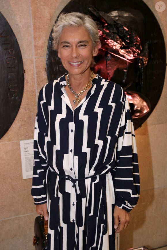 Élisabeth Quin assiste au Dîner organisé par la Comtesse Jacqueline de Ribes pour la Société des Amis des Musées d'Orsay et de l'Orangerie dans les salons du Musée d'Orsay à Paris, France, le 09 Octobre 2023. © Bertrand Rindoff / Bestimage