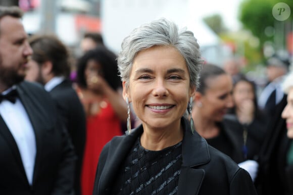 Sa fille Oona est enceinte à seulement 22 ans.
Exclusif - Élisabeth Quin - Arrivée des people avant la montée des marches du film "La belle époque" lors du 72ème Festival International du Film de Cannes, le 19 mai 2019.