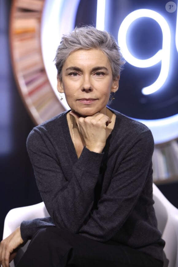 Portrait de Elisabeth Quin (La Grande Librairie France 5)