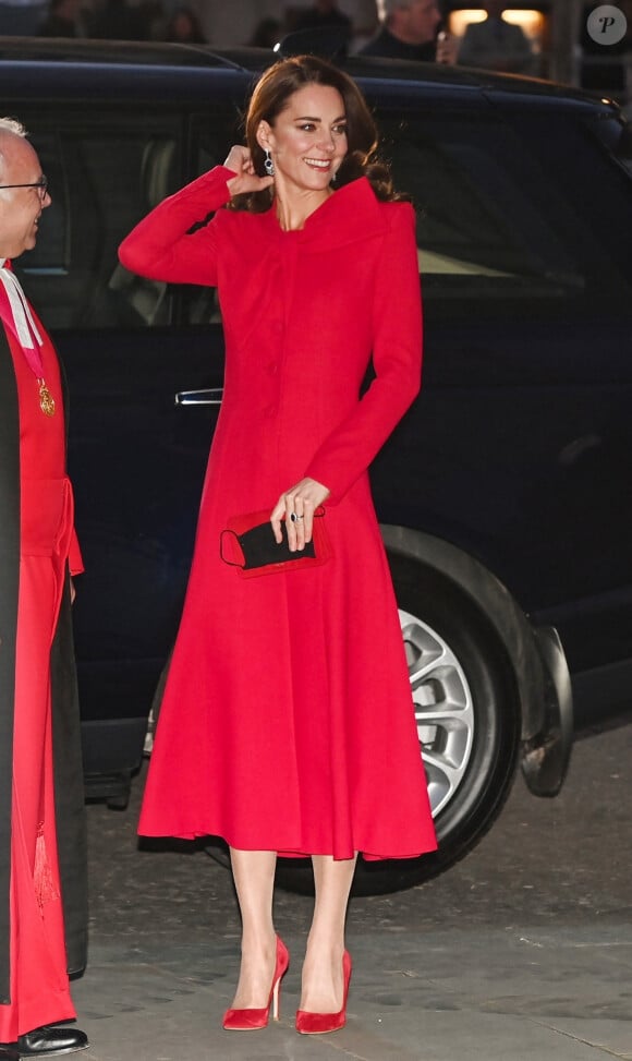 Le prince William, duc de Cambridge, et Catherine (Kate) Middleton, duchesse de Cambridge, assistent au service de chant communautaire Together At Christmas à l'abbaye de Westminster, à Londrtes, Royaume Uni, le 8 décembre 2021. 