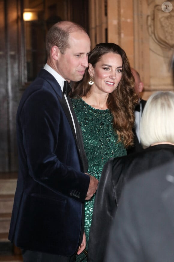 Le prince William et Kate Catherine Middleton - Le duc et la duchesse de Cambridge à leur arrivée au "Royal Variety Performance 2021" au Royal Albert Hall à Londres. Le 18 novembre 2021 