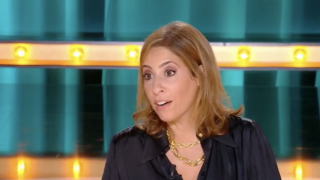 Léa Salamé réagit aux soupçons de triche dans Qui veut gagner des millions : "C'est atroce"