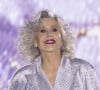 À 86 ans, elle a brillé dans un trench-coat à paillettes et des baskets argentées
Jane Fonda - au défilé "Walk Your Worth" de L'Oréal devant l'Opéra Garnier lors de la fashion week PAP femme printemps/été 2025 à Paris le 23 septembre 2024. © Olivier Borde / Bestimage 