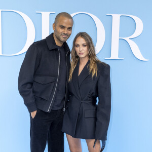 Tony Parker et sa compagne Agathe Teyssier Napoletano au photocall du défilé de mode féminine Dior printemps-été 2025 lors de la Fashion Week de Paris (PFW), à Paris, France, le 24 septembre 2024. © Olivier Borde/Bestimage 