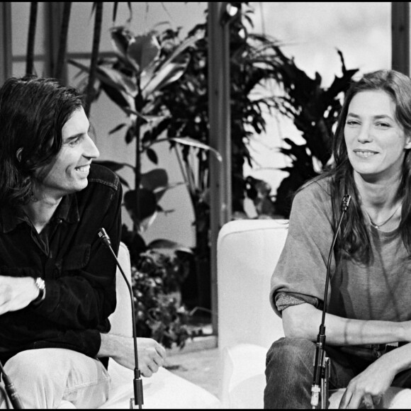 Archives - Jacques Doillon et Jane Birkin sur un plateau télé en 1981.