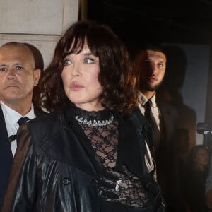 Isabelle Adjani - Arrivées au défilé Messika lors de la Paris Fashion Week à Paris, le 26 septembre 2024. © Christophe Clovis / Jack Tribeca / Bestimage 