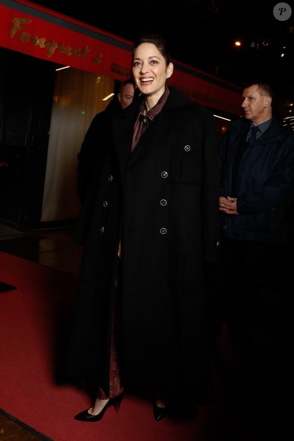 Marion Cotillard - Arrivées au dîner des nommés des César 2024 au Fouquet's à Paris, France, le 05 février 2024. © Christophe Clovis / Bestimage 