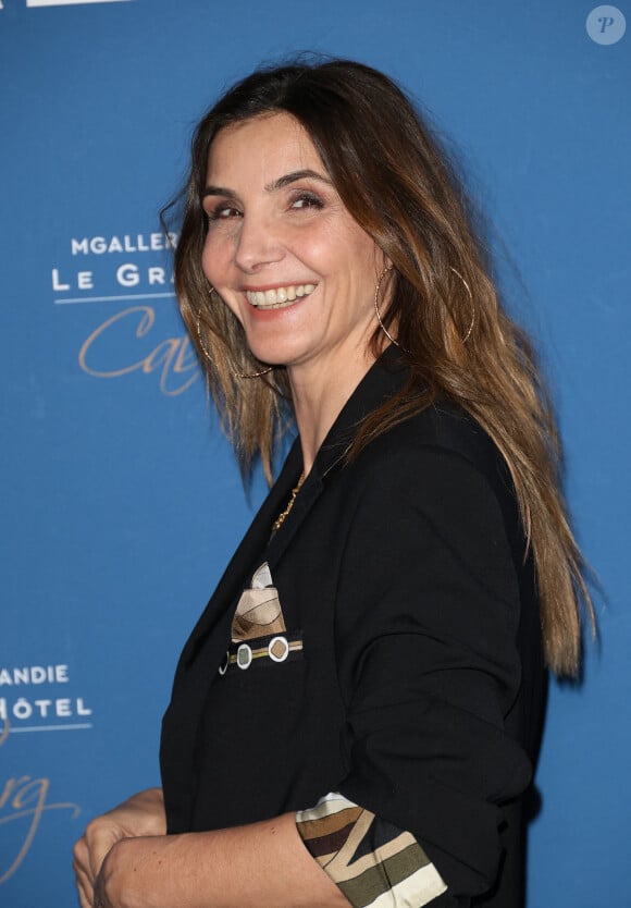 Ce qu'elle adore ? Organiser de grandes tablées avec ses amis. "C'est une manière de leur signifier que je les aime" 
Clotilde Courau - 38ème festival du film de Cabourg le 13 juin 2024. Les Journées romantiques du 38ème Festival du film de Cabourg (Calvados) auront lieu du 12 au 16 juin. © Coadic Guirec/Bestimage 