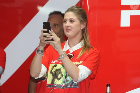 La cérémonie a eu lieu dans la maison de vacances de la famille Schumacher
Gina Maria, la soeur de Mick - Mick Schumacher lors du grand prix de formule 3 de Hockenheim le 13 octobre 2018.