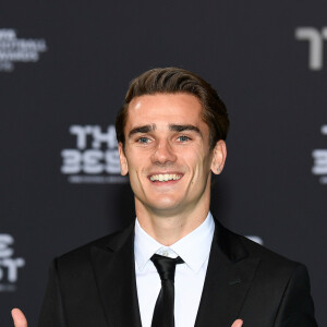 Mia, Amaro et Alba sont tous nés un 8 avril

Antoine Griezmann au photocall des FIFA Football Awards à Zurich le 9 janvier 2017.