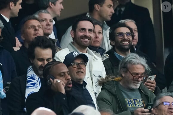 Jean-Roch, Camille Combal, Matthieu Madenian, Patrick Bosso - Célébrités dans les tribunes de la demi-finale de Ligue Europa entre l'Olympique de Marseille et Atalanta Bergame (1-1) à Marseille le 2 mai 2024.