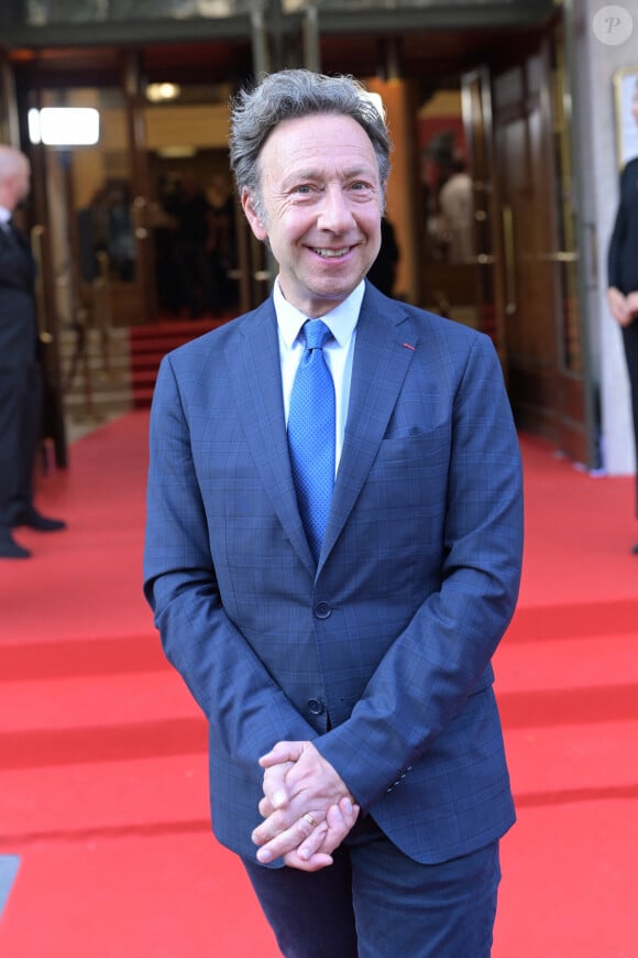 Stéphane Bern arrivant au "Concerto pour la Paix" organisé par Omar Harfouch au Théâtre des Champs Élysées à Paris, France, le 18 Septembre 2024. © Rachid Bellak / Bestimage