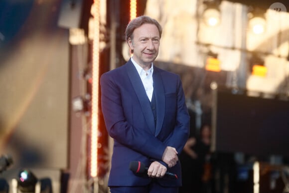 Stéphane Bern - "Concert de Paris" sur le parvis de l'hôtel de ville de Paris retransmis en direct sur France 2 et sur France Inter, Paris le 14 juillet 2024. © Christophe Clovis - Pierre Perusseau / Bestimage