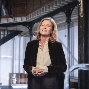 Exclusif - Claire Chazal lors de l'enregistrement de l'émission "Animaux Stars", présentée par B.Montiel et diffusée sur la chaine Animaux TV le 23 décembre 2023 © Jack Tribeca / Bestimage 