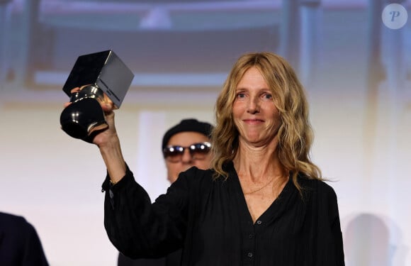 Sandrine Kiberlain lors de la soirée de clôture de la 6ème édition du festival Cinéroman à Nice, France, le 5 octobre 2024./ © Bebert-Jacovides/Bestimage