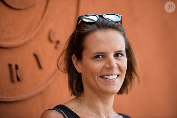 Elle se lance dans une nouvelle carrière...Laure Manaudou pose au village lors de la finale hommes de Roland Garros 2015, le 7 juin 2015 à Paris, France. Photo par Nicolas Gouhier/ABACAPRESS.COM