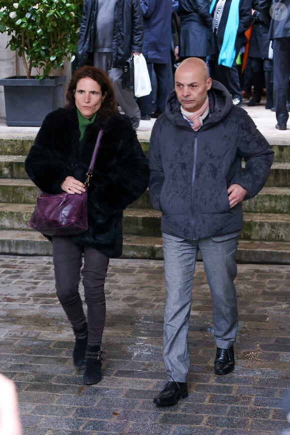 Mazarine Pingeot et son mari Didier Le Bret - Sorties des obsèques de l'ancien ministre de la Culture Frédéric Mitterrand en l'Église Saint-Thomas d'Aquin à Paris. Le 26 mars 2024 © Moreau-Jacovides / Bestimage