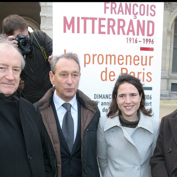 Archives - HUBERT VEDRYNE, BERTRAND DELANOE, MAZARINE PINGEOT & PIERRE BERGER . Hommage a FRANCOIS MITTERRAND pour les 10 ans de sa mort sur le quai Francois MITTERRAND.  © Guillaume Gaffiot / Bestimage  