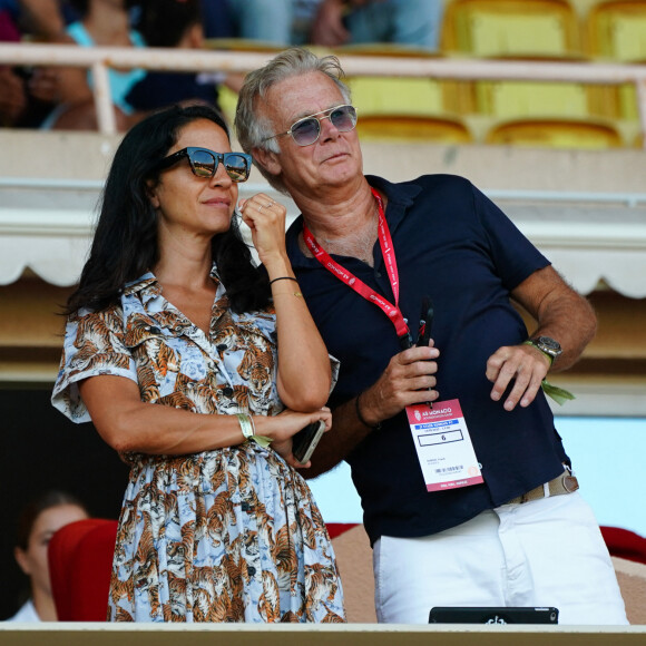 Franck Dubosc et sa femme Danièle Dubosc assistent au match de football AS Monaco - Rennes (1-1), Ligue 1 Uber Eats, au Stade Louis II à Monaco le 13 Août 2022. © Norbert Scanella / Panoramic / Bestimage 