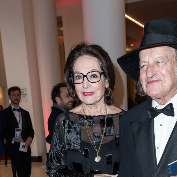 Nana Mouskouri et son mari André Chapelle - Arrivées à la 42ème cérémonie des César à la salle Pleyel à Paris le 24 février 2017. © Olivier Borde / Dominique Jacovides / Bestimage