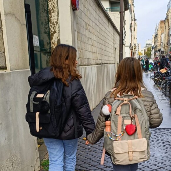 Mila et Lily, les filles de Marc-Olivier Fogiel et François Roelants