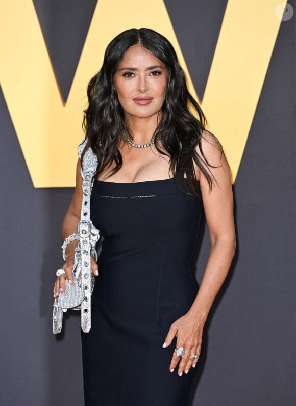 Linda a commenté le post de Salma avec un émoji cœur, prouvant leur bonne entente
Salma Hayek à la première européenne du film Blink Twice à Londres le 19 août 2024.