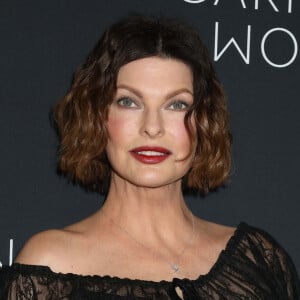 Linda Evangelista lors du 3e dîner annuel de la Fondation Kering consacré aux femmes, qui s'est tenu à The Pool. @Nancy Kaszerman/ZUMA Press Wire/+Bestimage