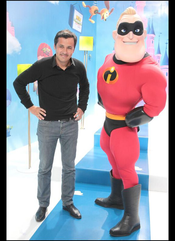 Olivier Galzi a eu l'immense privilège de rencontrer Monsieur Indestructible, star des Studios Pixar à Euro Disney le 27 mars 2010