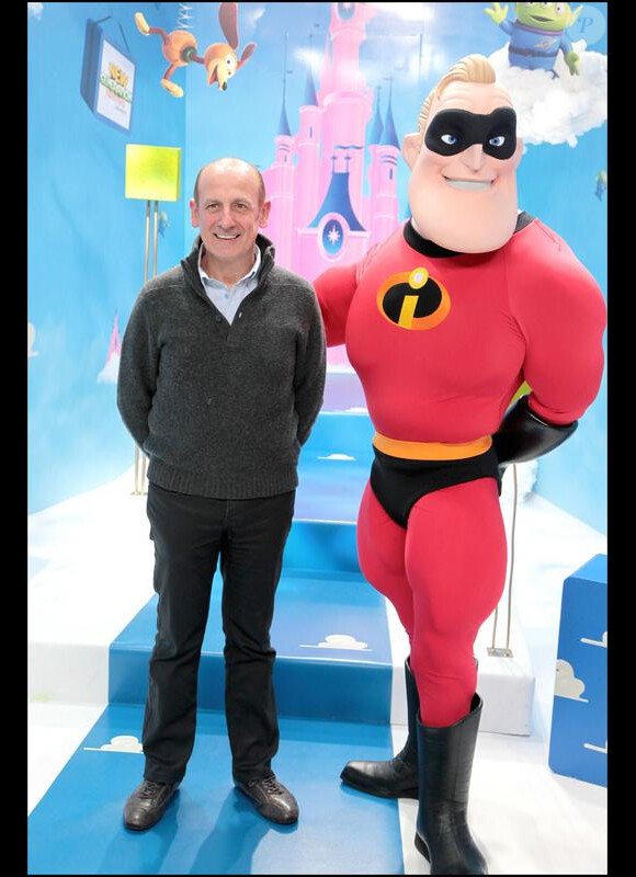 Jean-Michel Aphatie a eu l'immense privilège de rencontrer les stars des Studios Pixar à Euro Disney le 27 mars 2010