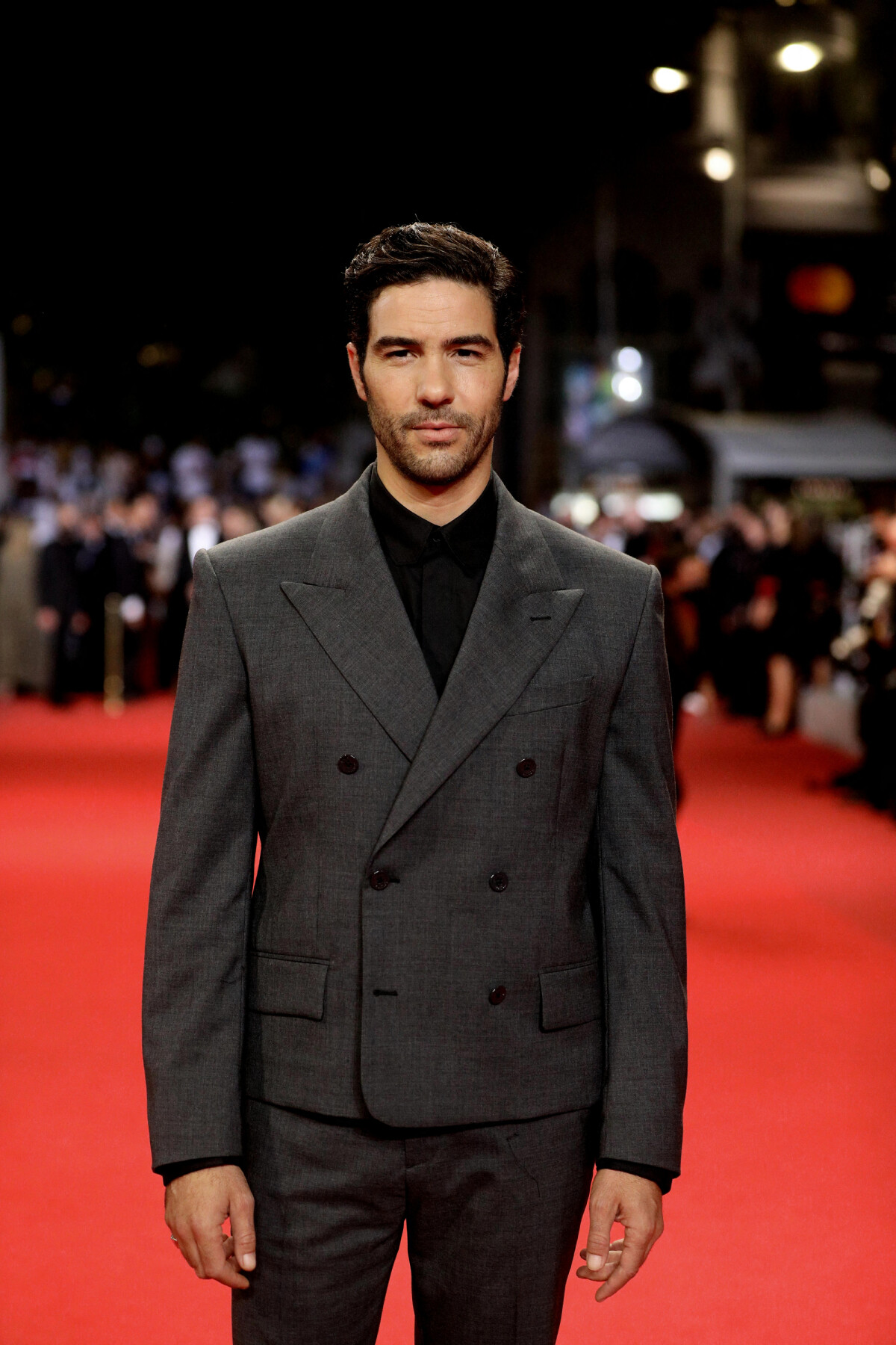 Tahar R Photo : Tahar Rahim - Montée des marches du film « Bac Nord » lors du ...